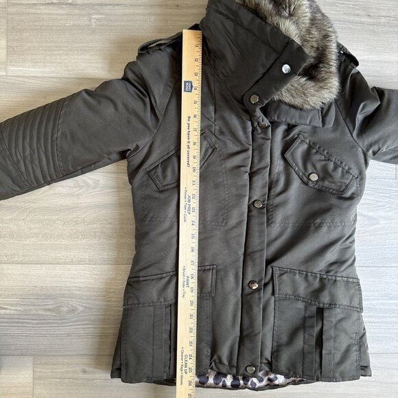 Steve Madden puffer jacket Full Zip Faux Fur Trimmed Hood Size‎ Small Women’s - Picture 8 of 11